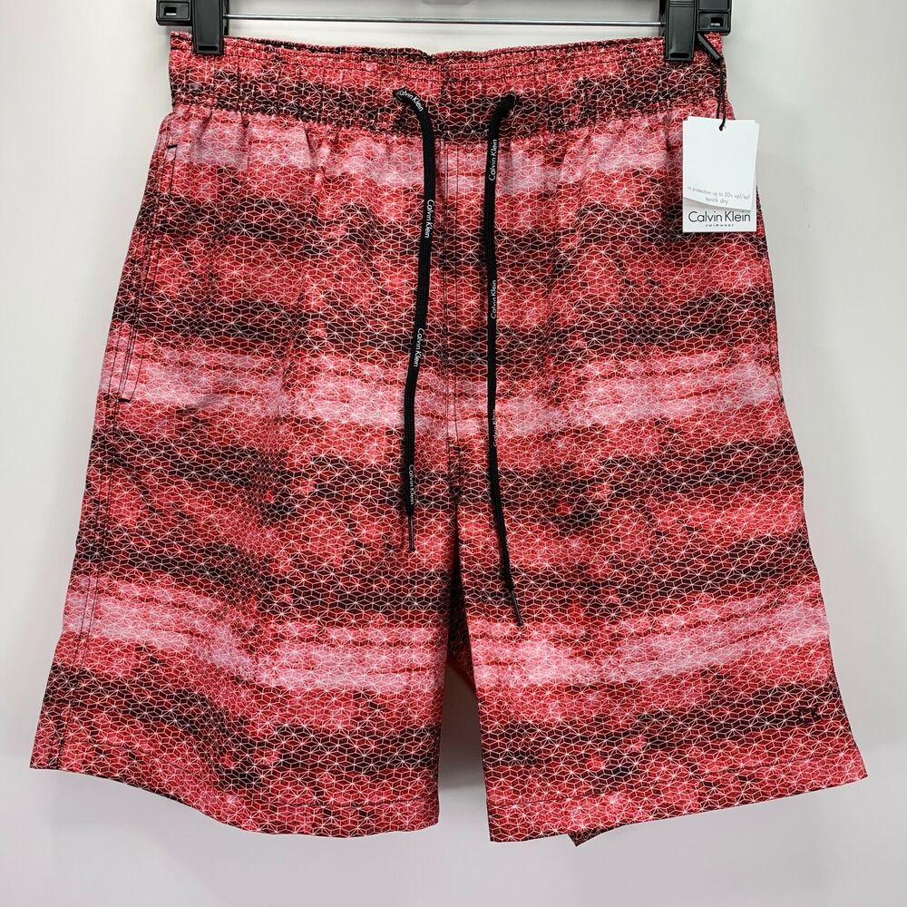 Calvin Klein Mens Printed 7" Swim Trunks Red S